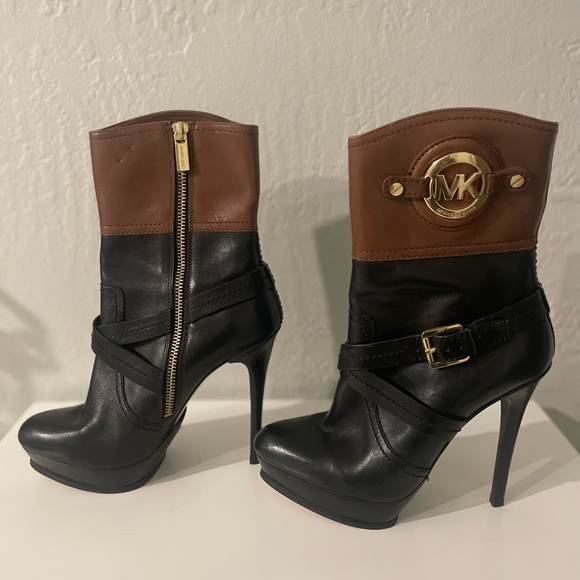 Michael Kors Stockard Two Tone Black Mocha/Brown Leather Platform Heel Boots 6M - Picture 2 of 14